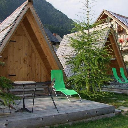 Garden Eco Houses Cebelica بوينج المظهر الخارجي الصورة