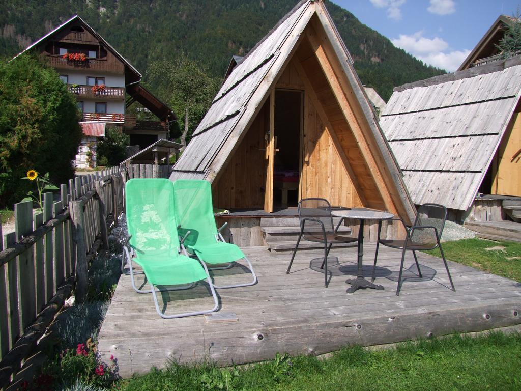 Garden Eco Houses Cebelica بوينج المظهر الخارجي الصورة