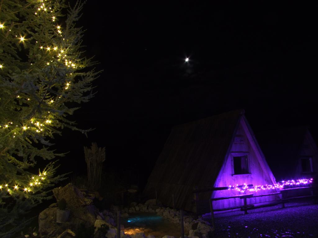 Garden Eco Houses Cebelica بوينج المظهر الخارجي الصورة