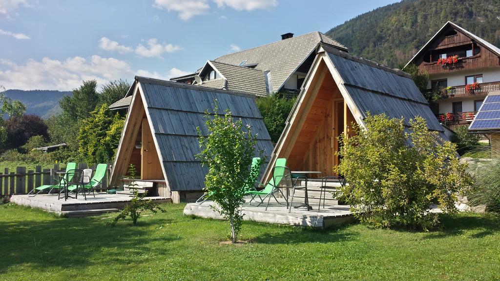 Garden Eco Houses Cebelica بوينج المظهر الخارجي الصورة