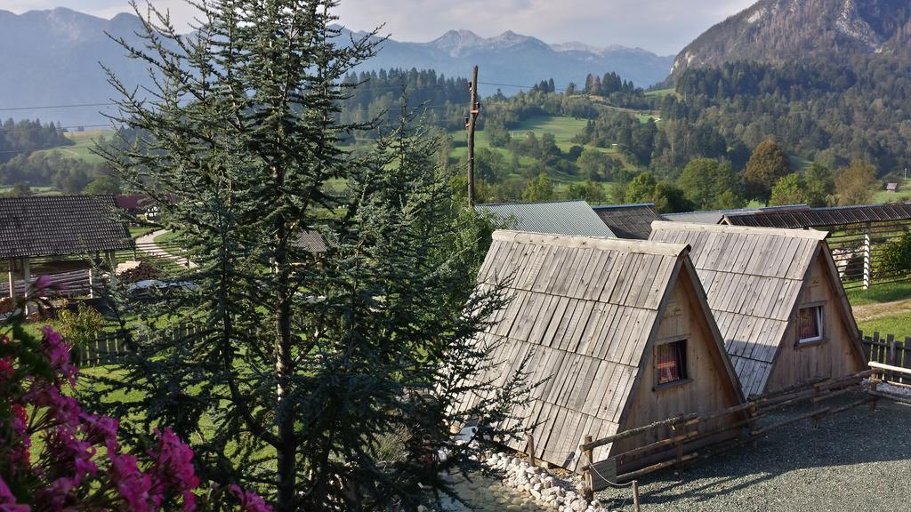 Garden Eco Houses Cebelica بوينج المظهر الخارجي الصورة