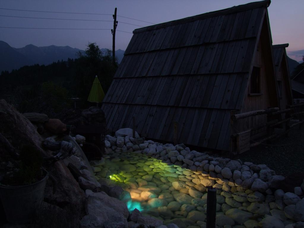 Garden Eco Houses Cebelica بوينج المظهر الخارجي الصورة