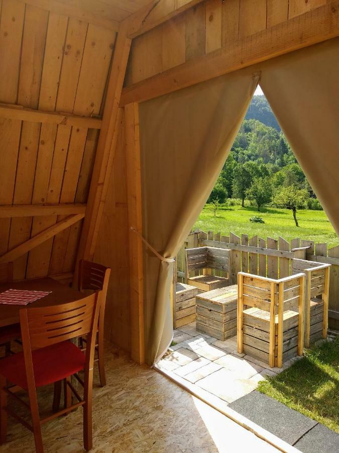 Garden Eco Houses Cebelica بوينج المظهر الخارجي الصورة